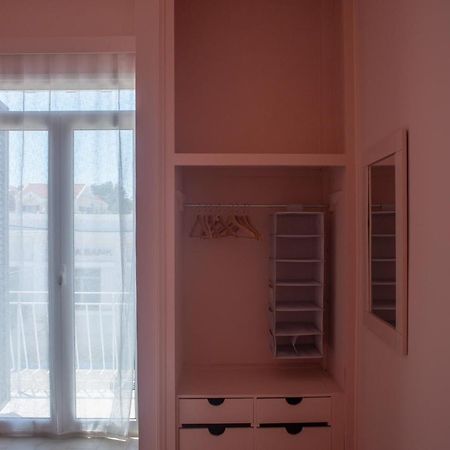 Ann'S Apartment II Ликсури Екстериор снимка