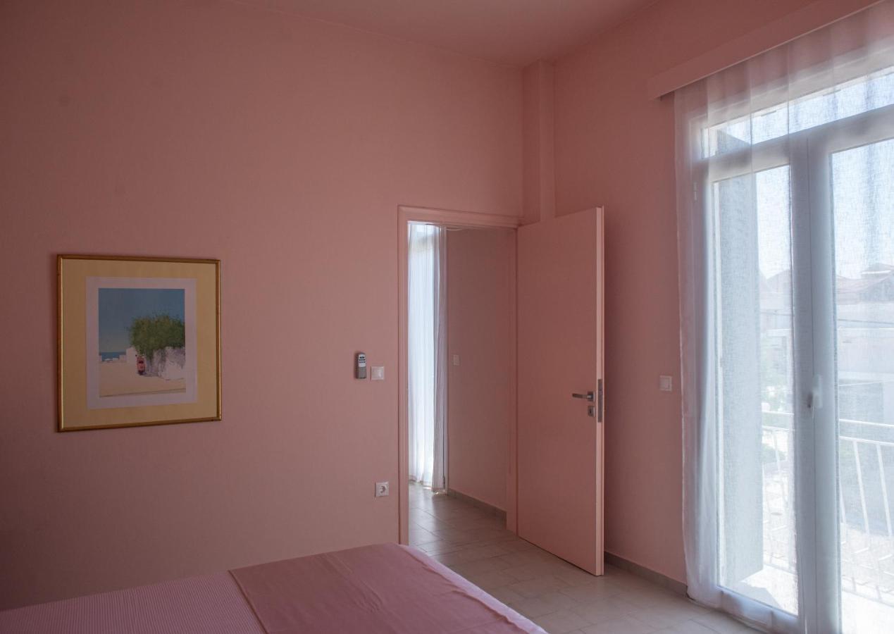 Ann'S Apartment II Ликсури Екстериор снимка